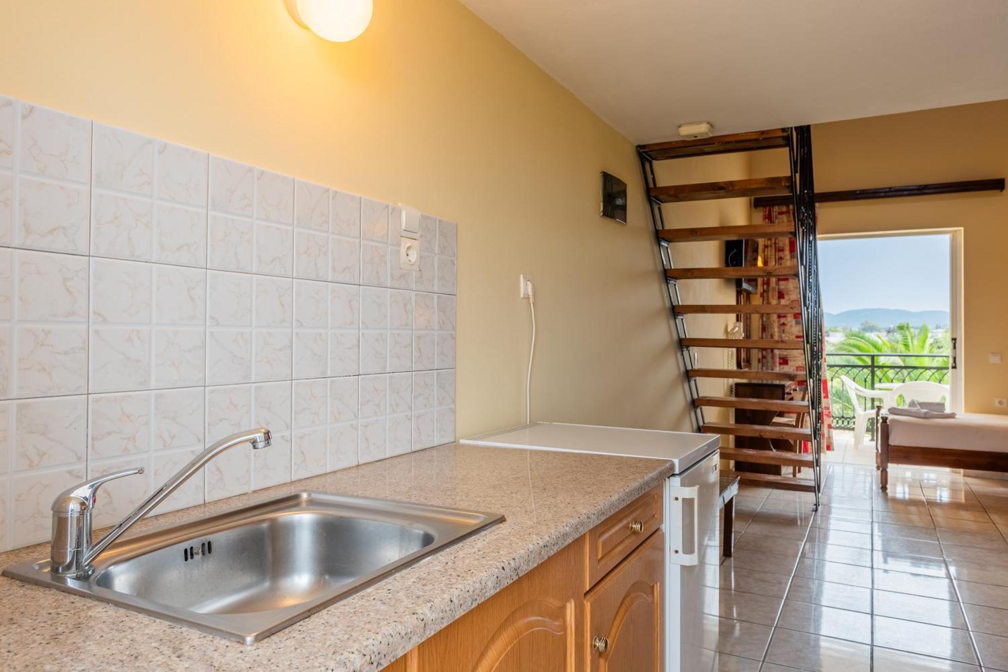لاغاناس Village Inn Studios & Family Apartments المظهر الخارجي الصورة